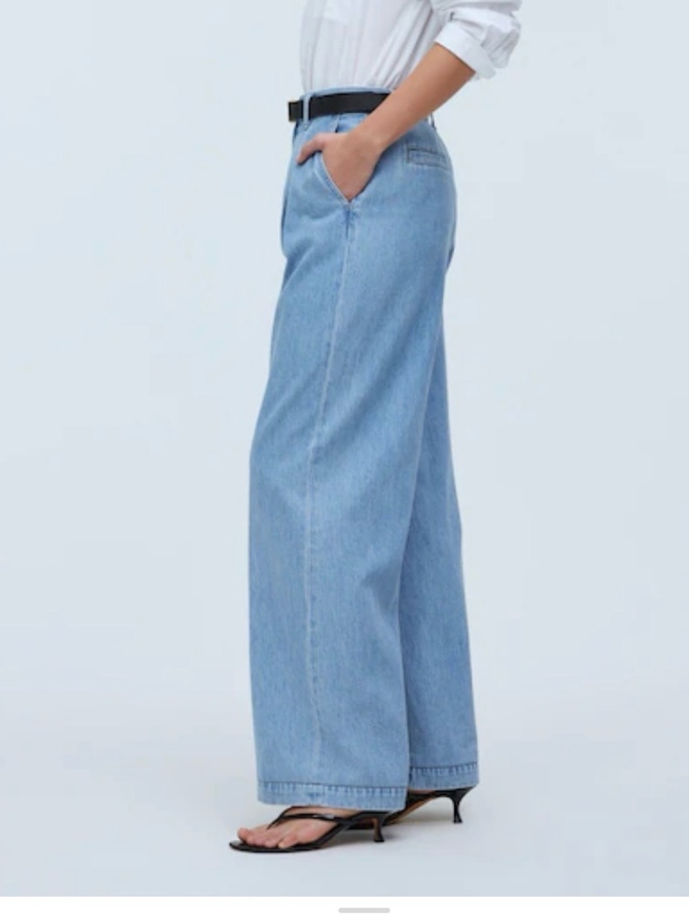 Madewell The Harlow Wide-Leg Trouser Jean
Size 31